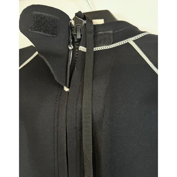 NEW NWT Tommy D Sports Size 2XL Diving Wetsuit 3mm Black Shortie style - Picture 4 of 5